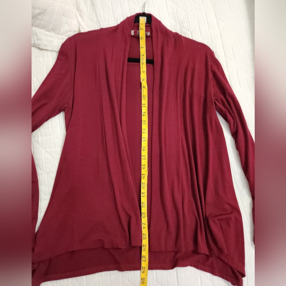 Front of Closet Burgandy Open-Front Cardigan-size Medium - Picture 6 of 6